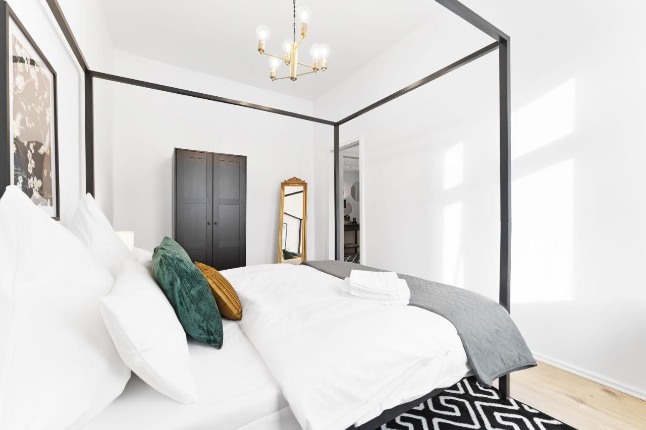 Apartments Direkt Am Staatstheater,Modern,Zentral,Ruhig,2 Zimmer,Netflix,Privatparkplatz Auf Dem Hof Cottbus Exterior photo